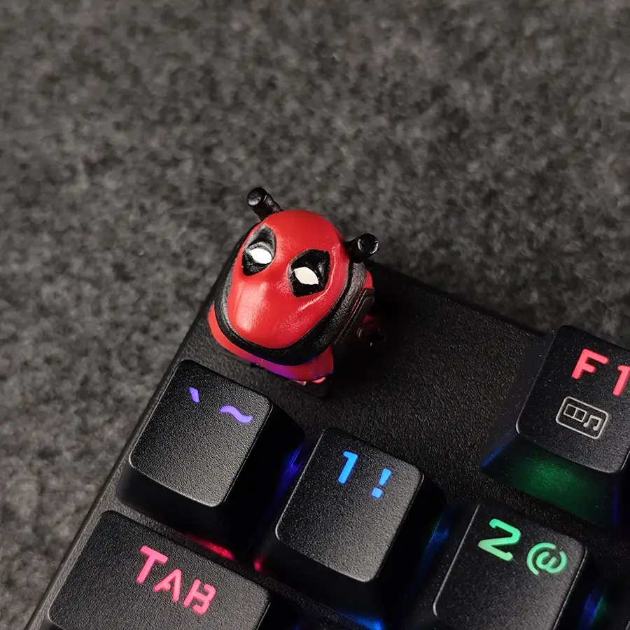 کی کپ کاستوم ددپول(Deadpool) از کالکشن مارول و دیسی(marvel and dc) کد 0614
