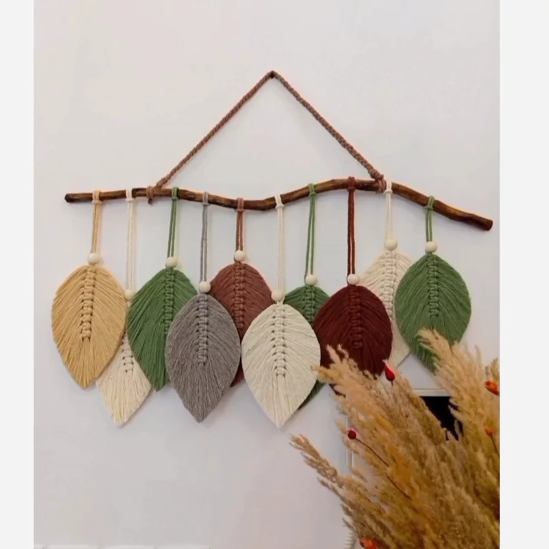 دیوار کوب برگ مکرومه با چوب طبیعی