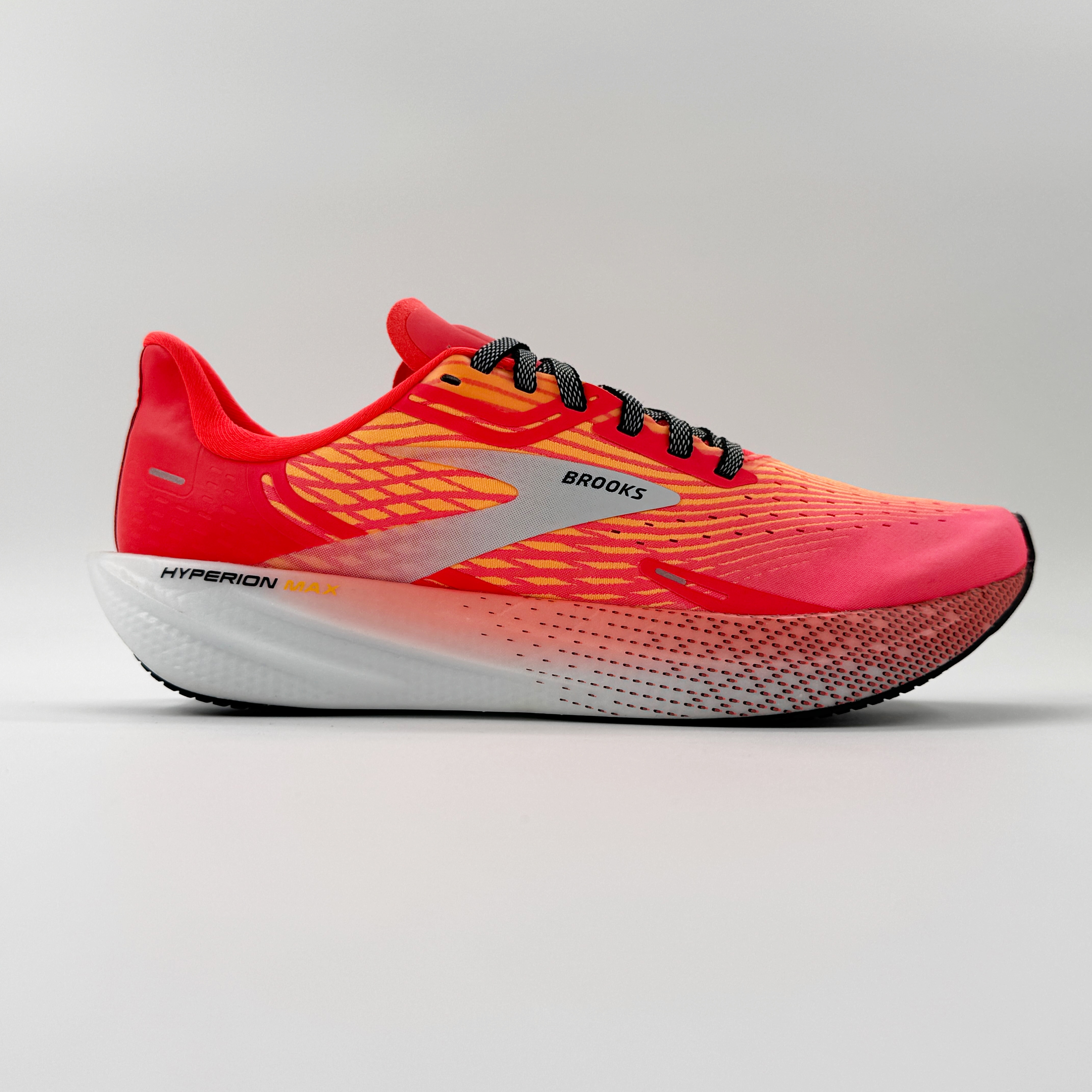 بروکس هایپریون مکس BROOKS HYPERION MAX مدل 1203771B663
