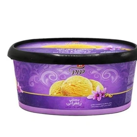بستنی زعفرانی همراه با پسته و خامه کاله (650 گرم)