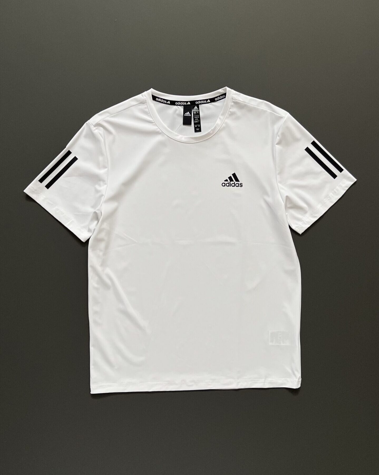 تیشرت ورزشی آدیداس
