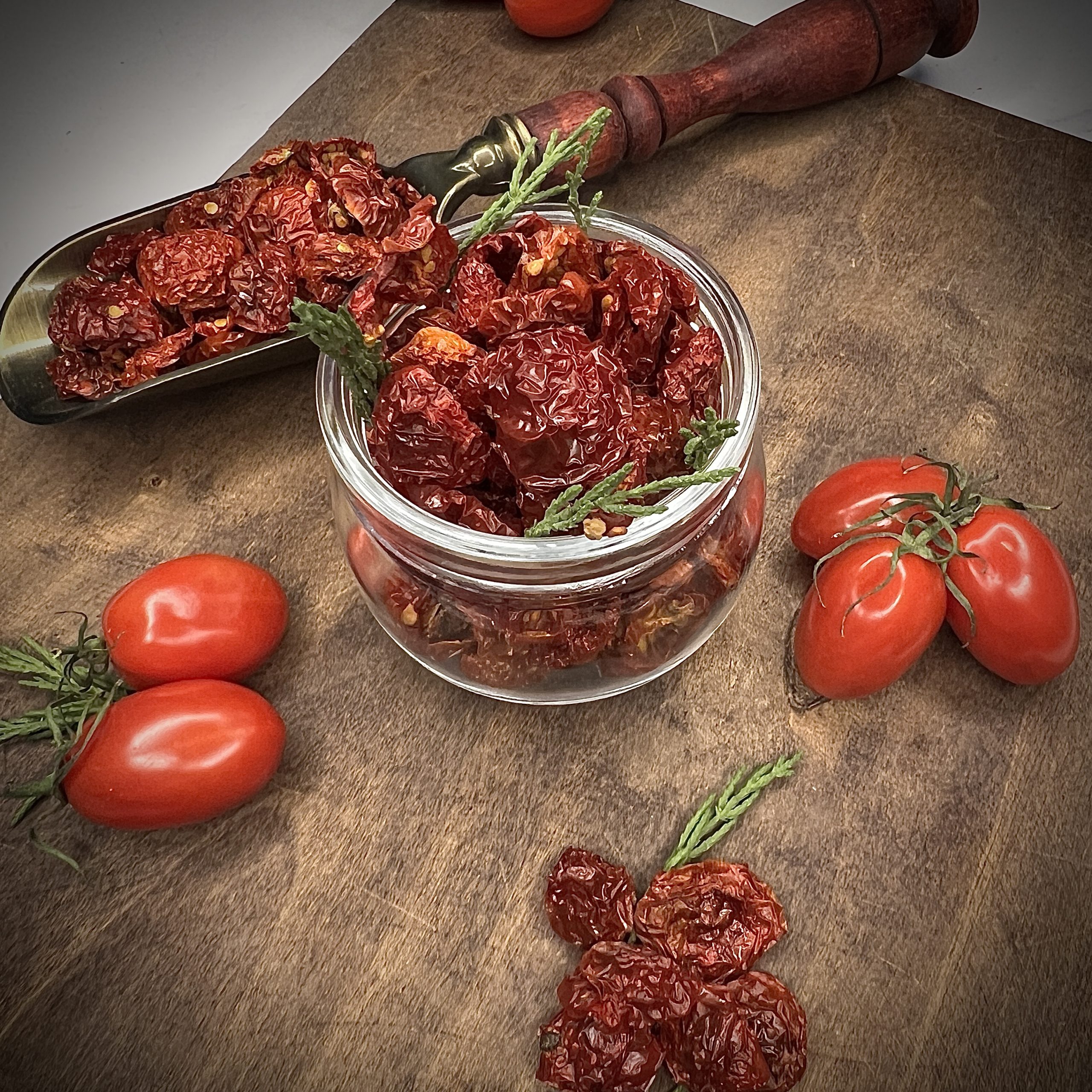 گوجه گیلاسی خشک