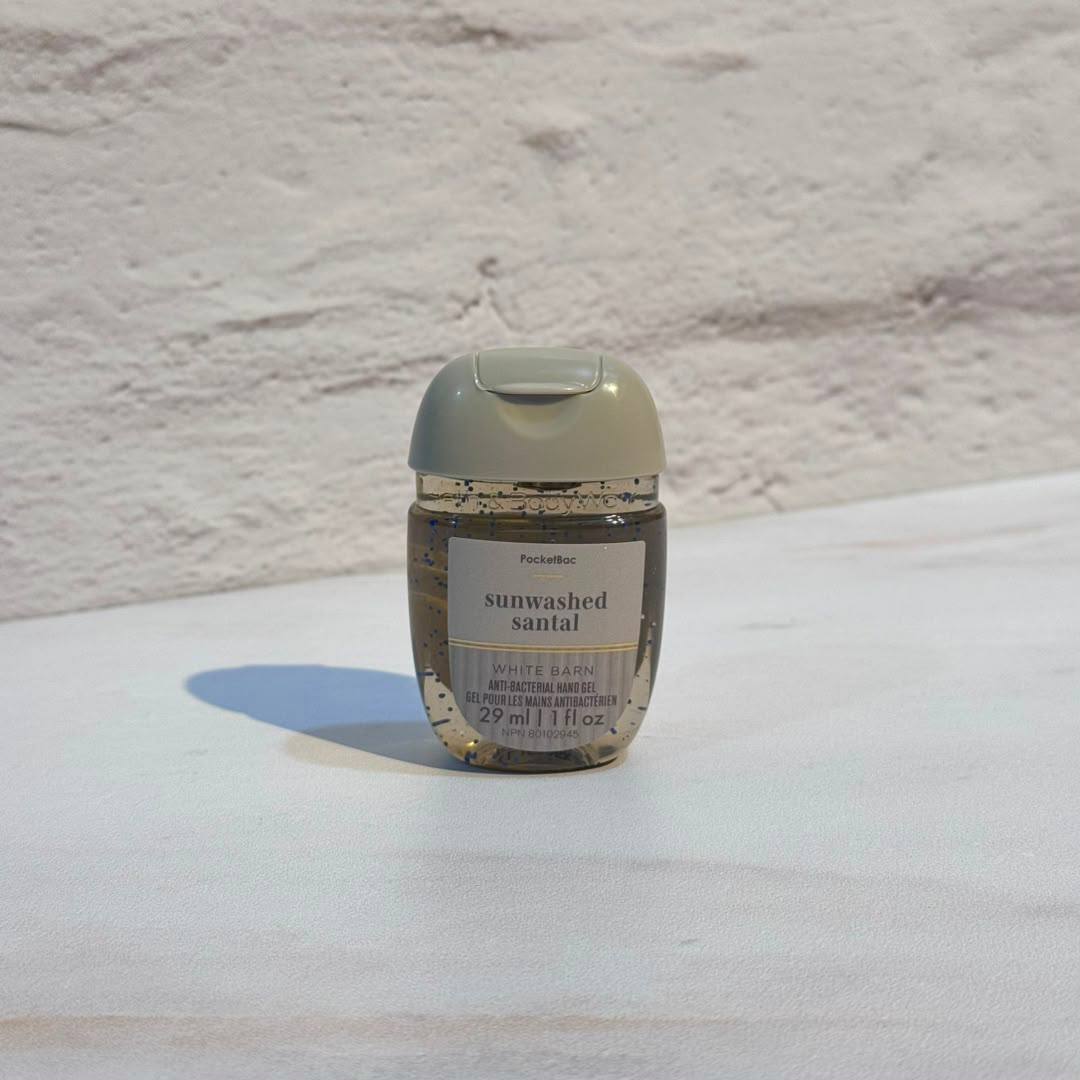 ژل و کرم ضدعفونی و خوشبو کننده دست بث اند بادی  BATH &amp; BODY WORKS ANTI-BACTRIAL HAND GEL And Moisturizing - sunwashed santal