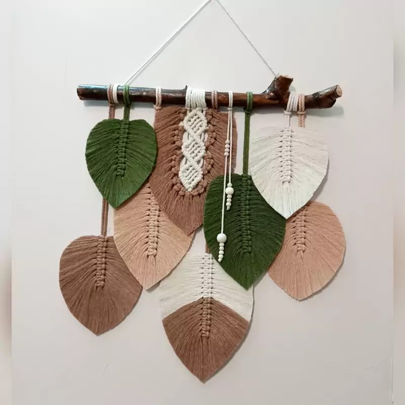 دیوارکوب برگی به رنگه نسکافه ای و سبز