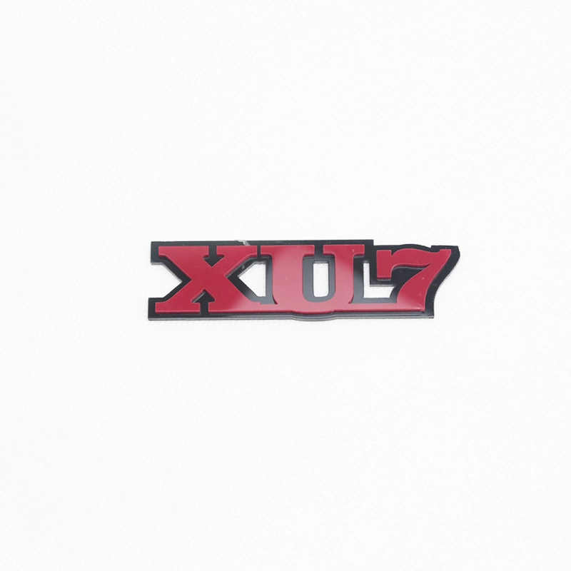 آرم XU7 قرمز ( بسته ی 5 عددی )