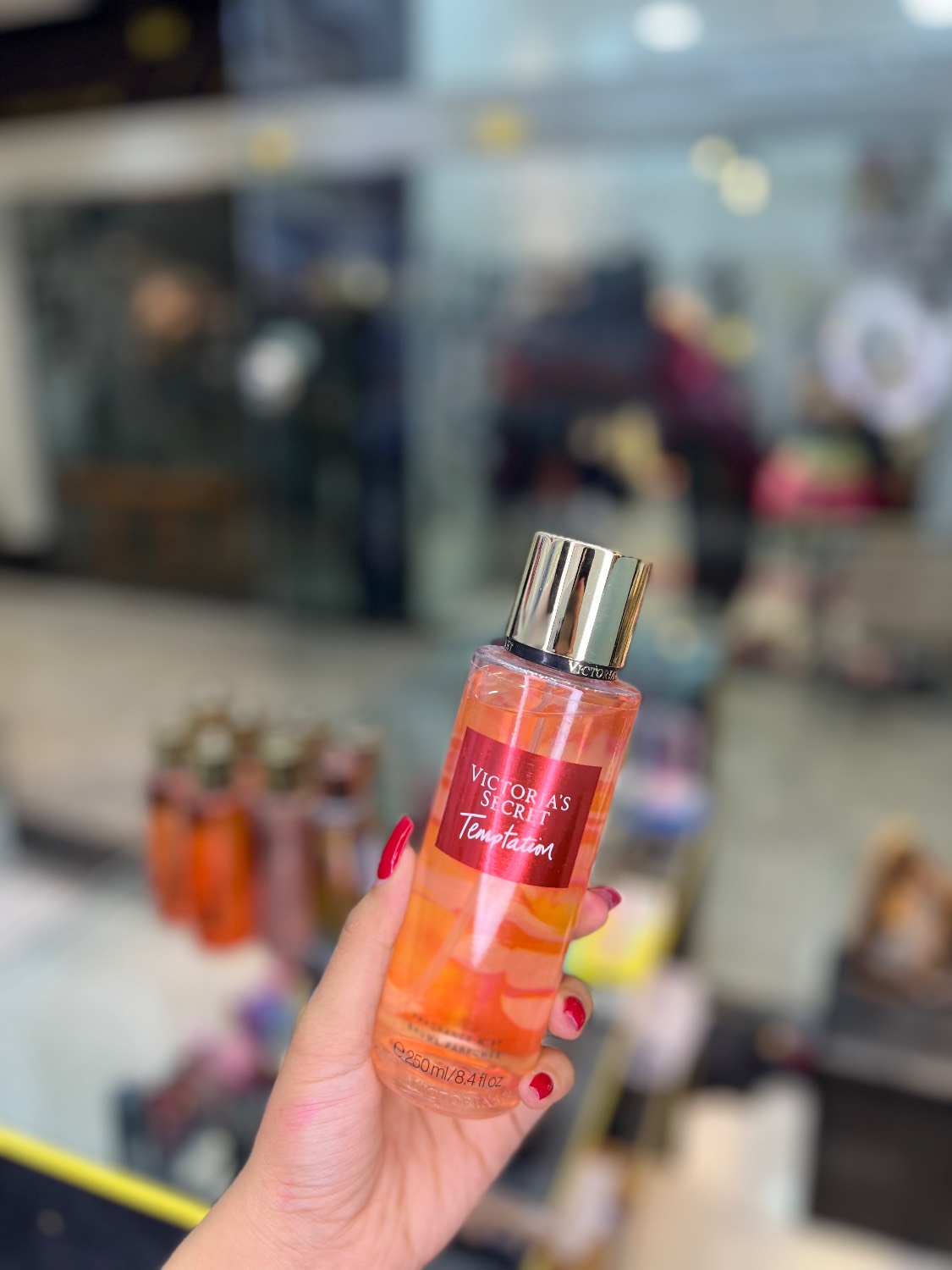 بادی اسپلش Bare Vanilla in Bloomویکتوریا سکرت