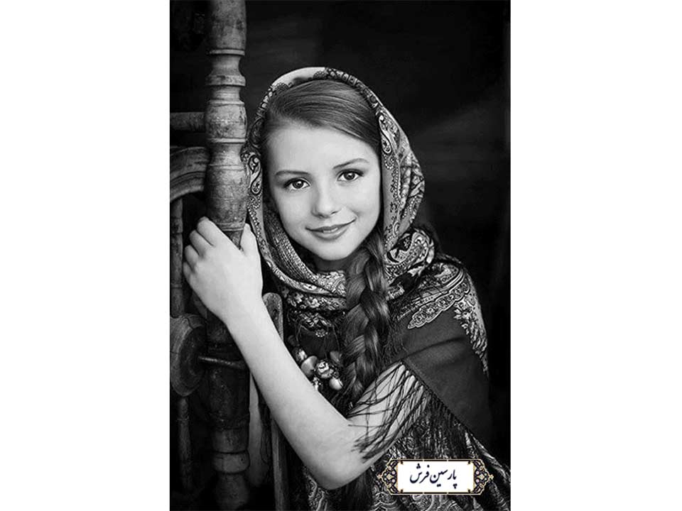 نخ و نقشه تابلو فرش طرح دختر زیبا - کد NC6395