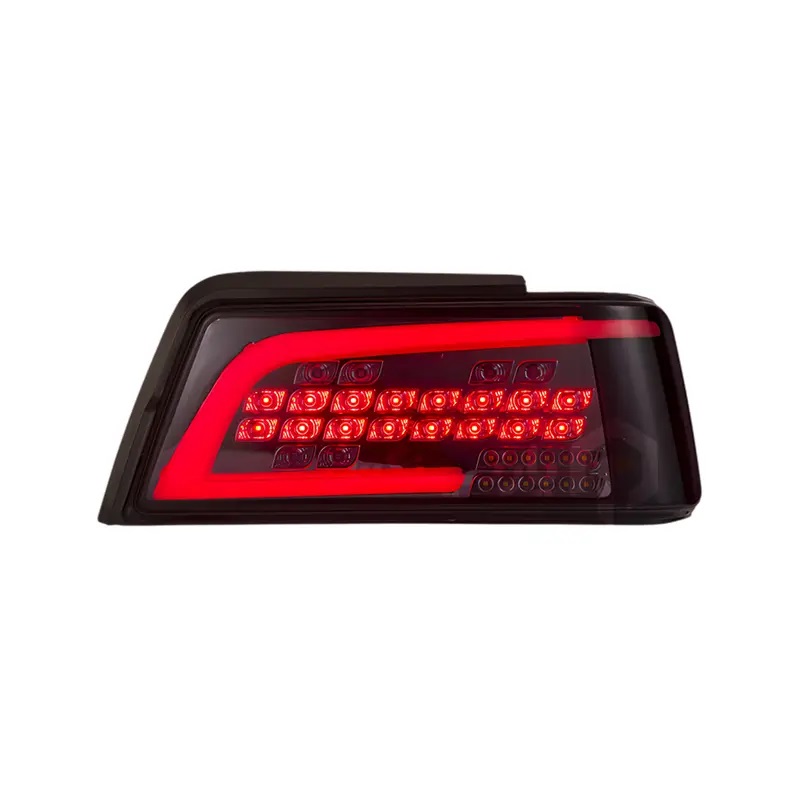 چراغ خطر عقب اسپرت پژو 405 طرح پاسات برند انجیکو (NGco)
