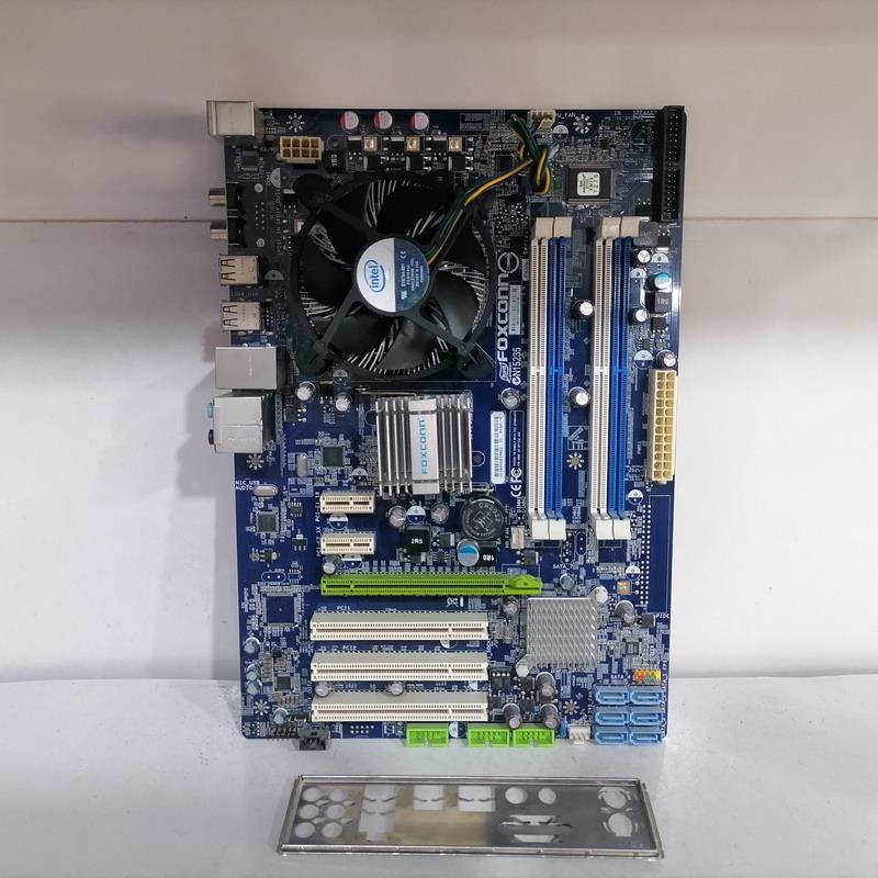 باندل مادربرد Foxconn DDR2 مدل N15235