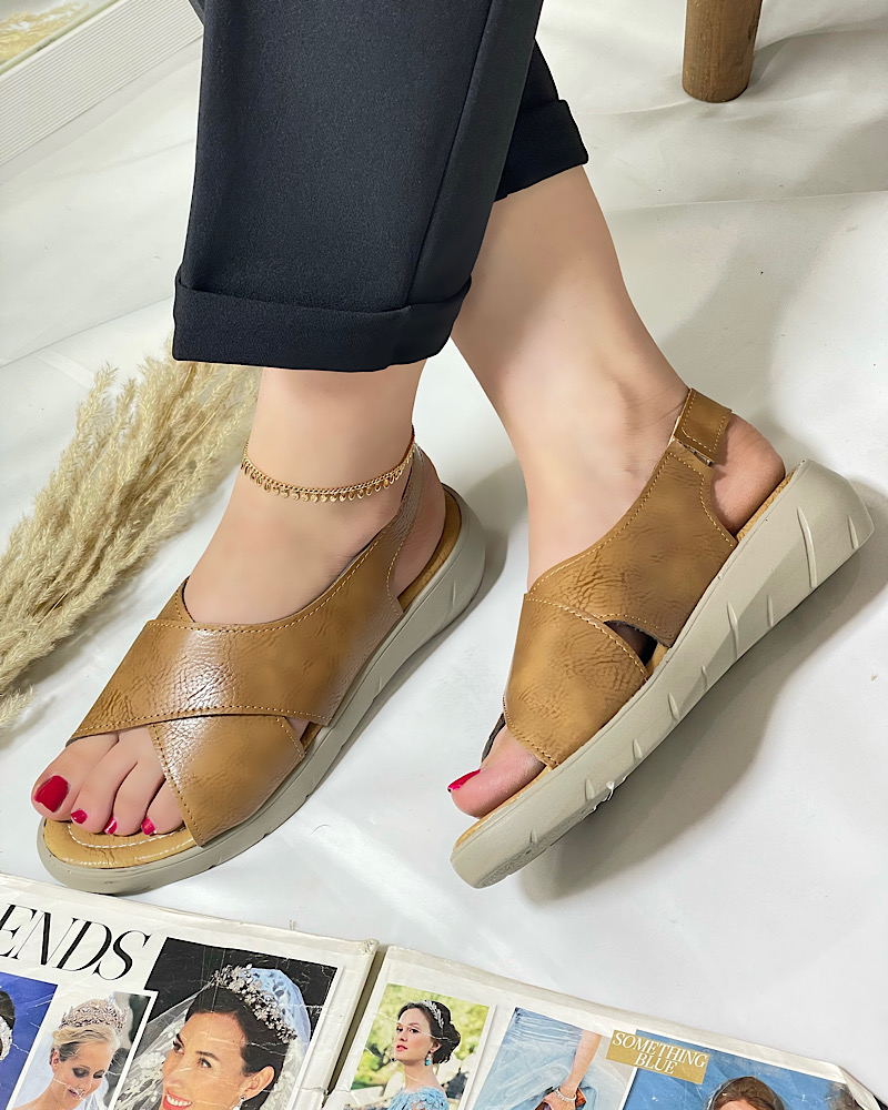 کفش صندل طبی زنانه آریانا-کد 652