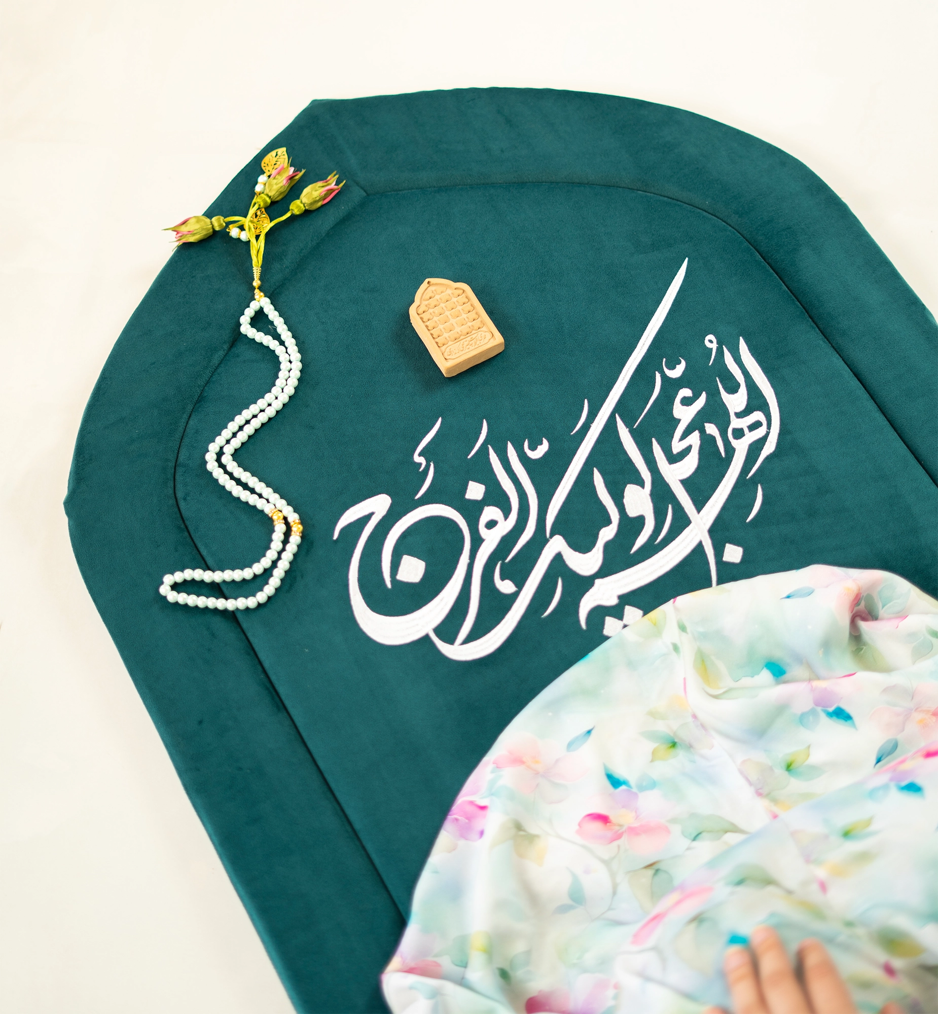 سجاده طبی طرح الهم عجل لولیک الفرج