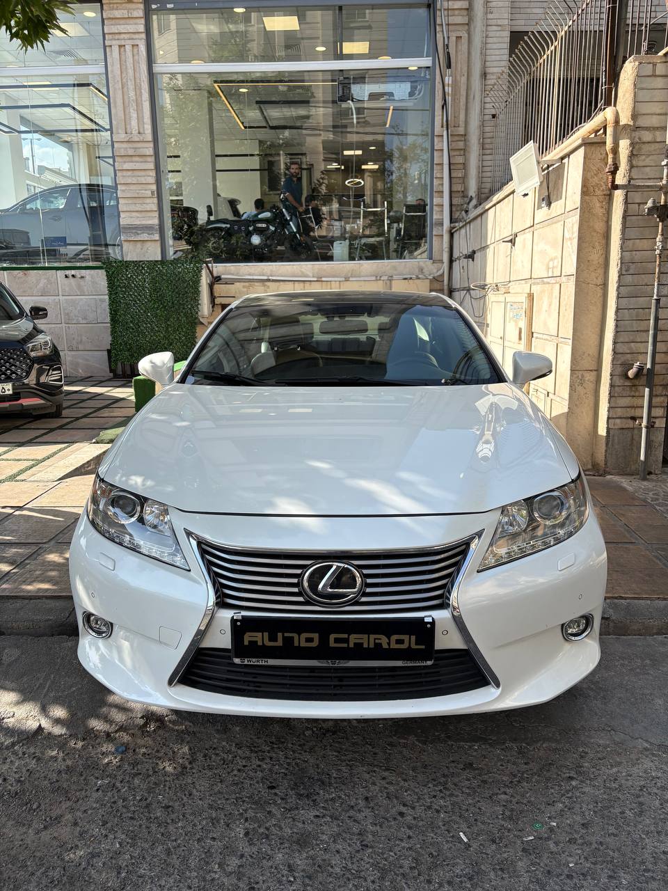 لکسوس es250
