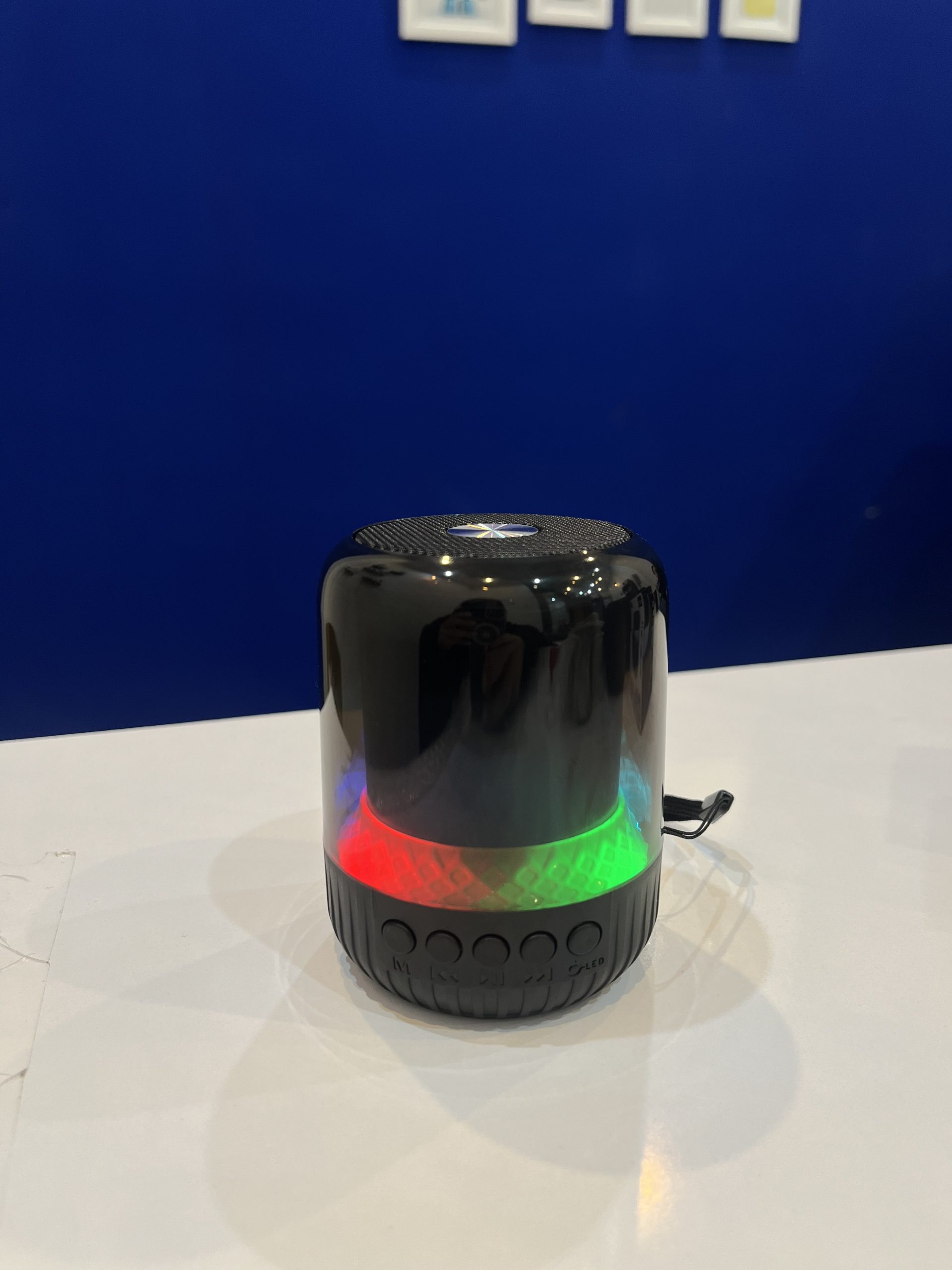 مینی اسپیکر RGB دار قابل حمل Portable RGB mini speaker