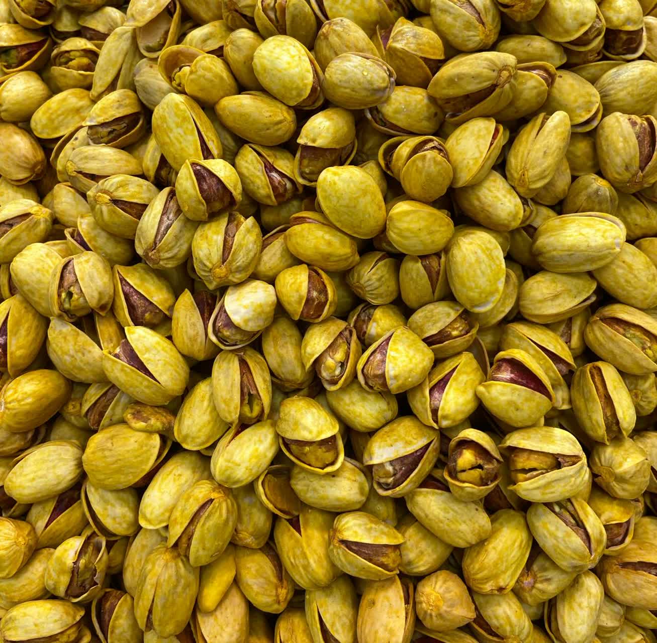 پسته کله قوچی زعفرونی