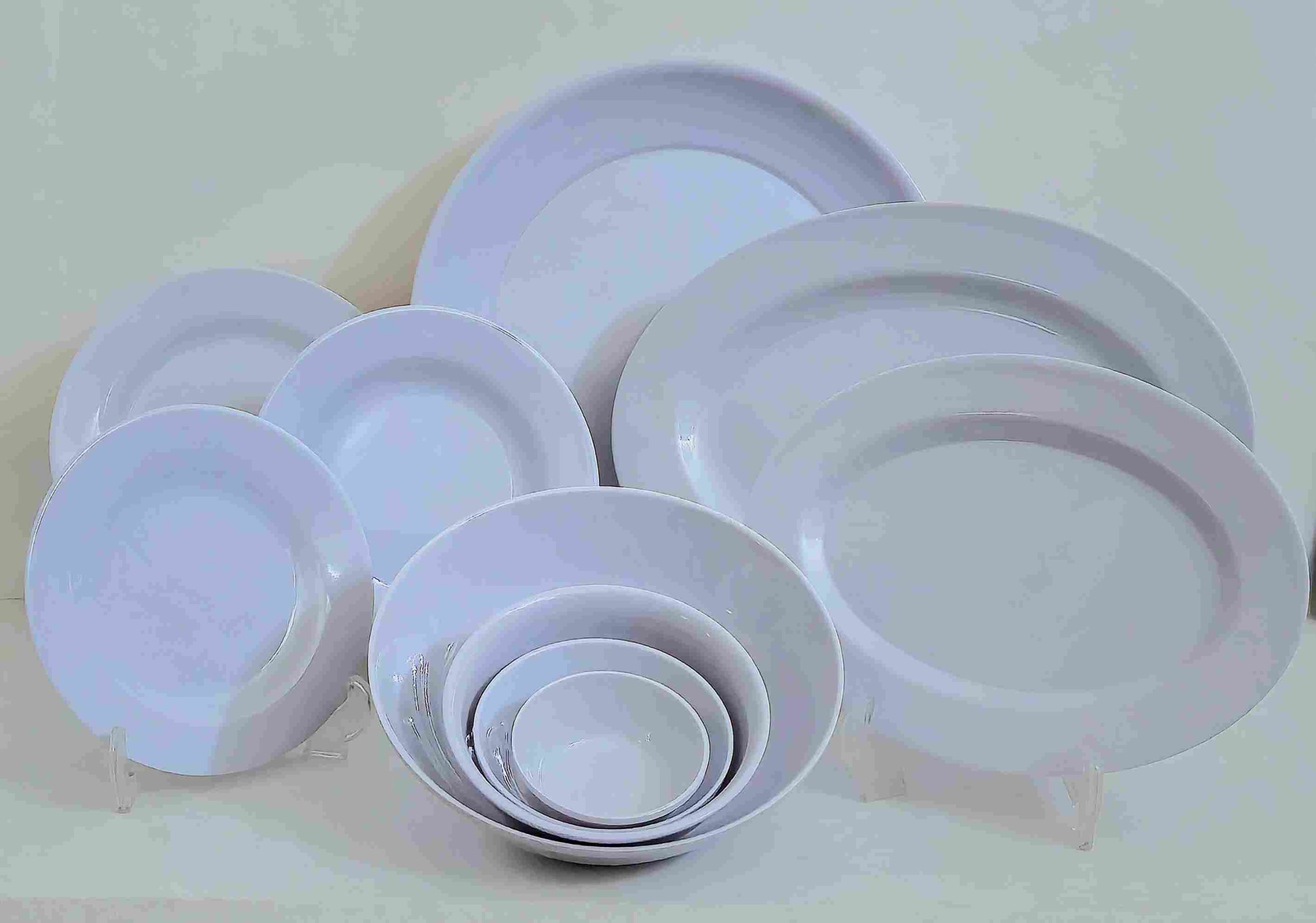 سرویس 6 نفره 35 پارچه رنگ سفید (سفید آبی)
