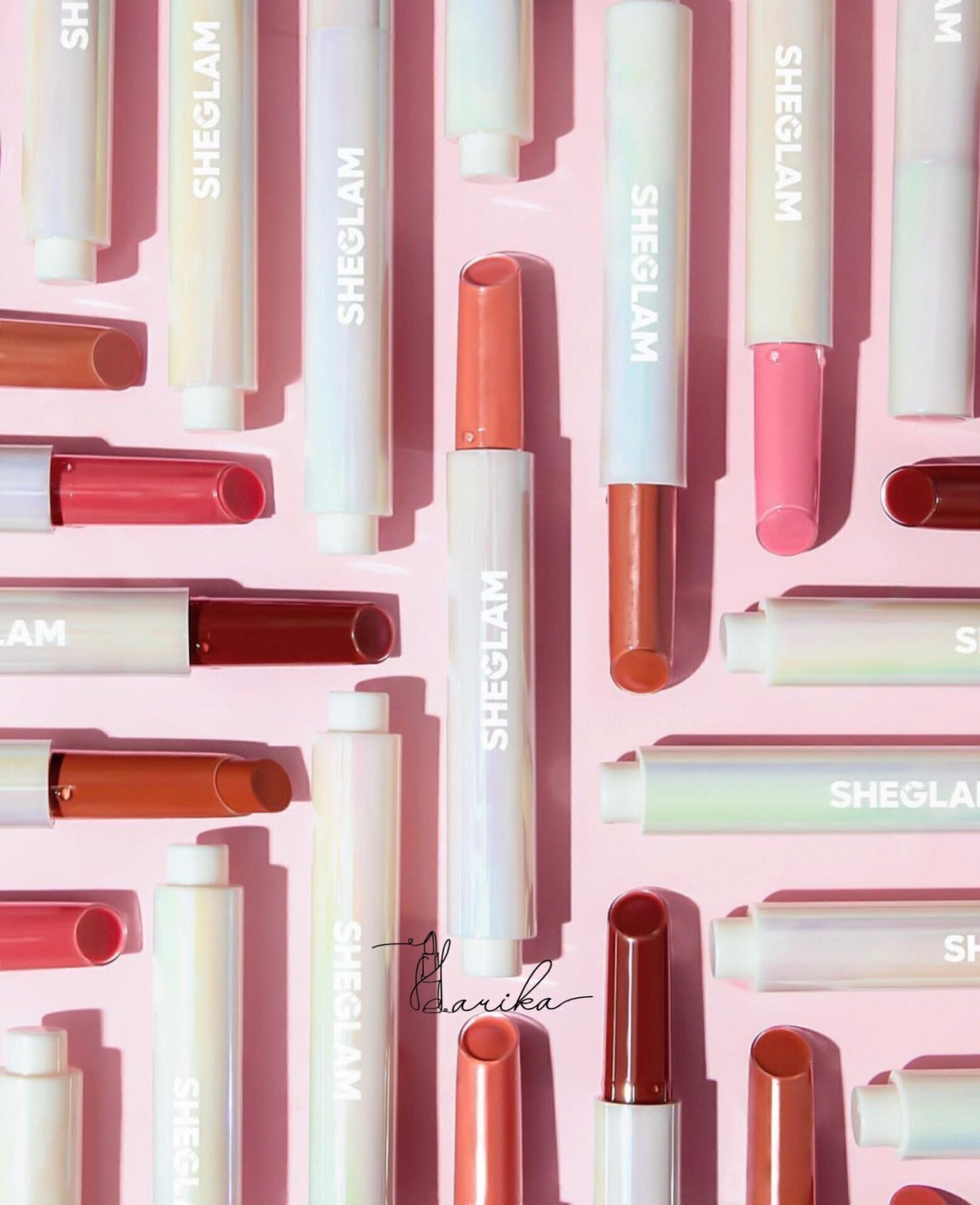 بالم لب حجم دهنده رنگی شیگلم اصل sheglam Plushy Lip Balm
