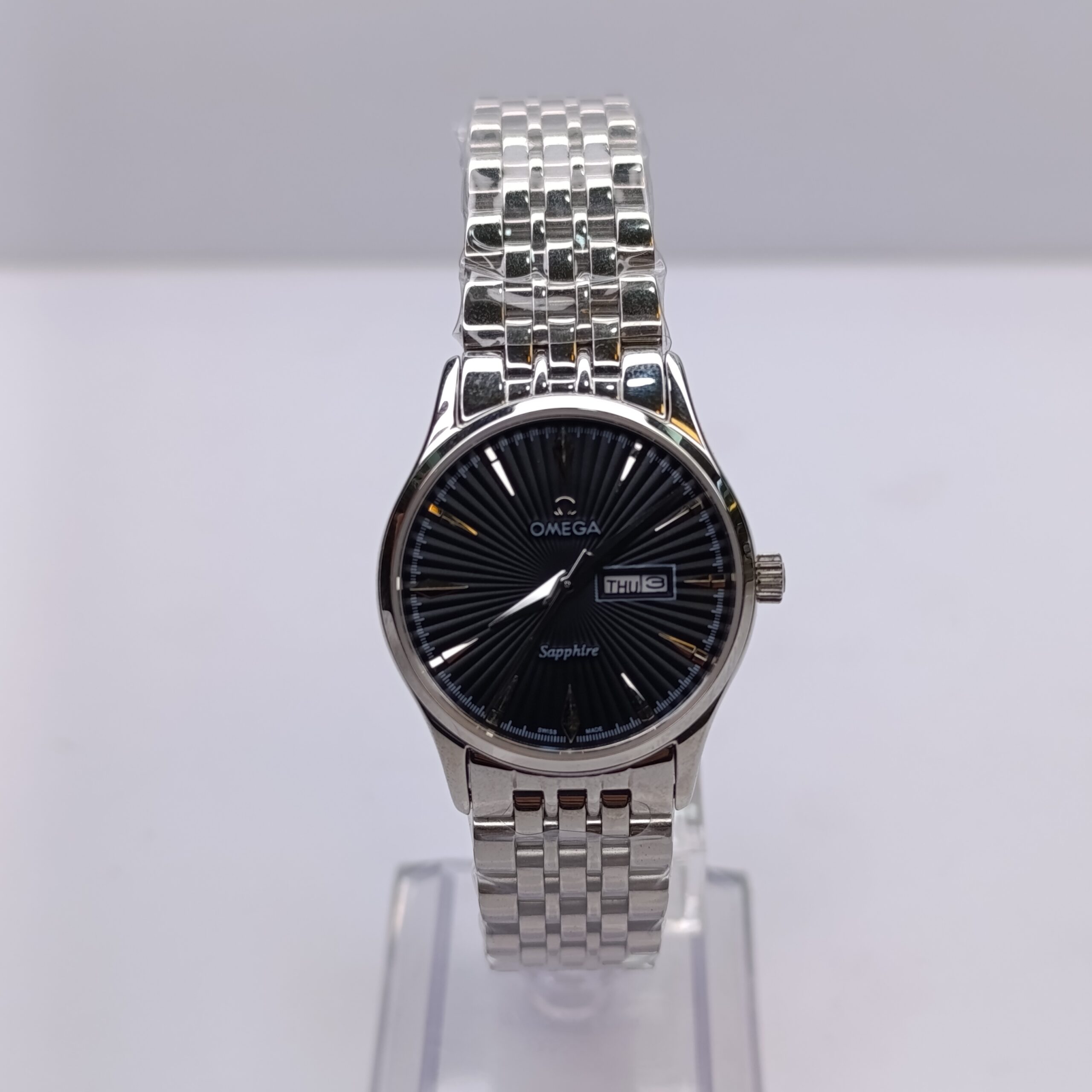 ساعت زنانه امگا بند استیل صفحه مشکی OMEGA