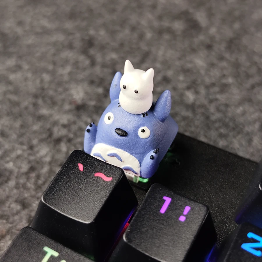 کی کپ کاستوم توتورو آبی (Blue Totoro) از انیمه همسایه من توتورو(My Neighbor Totoro) کد 032