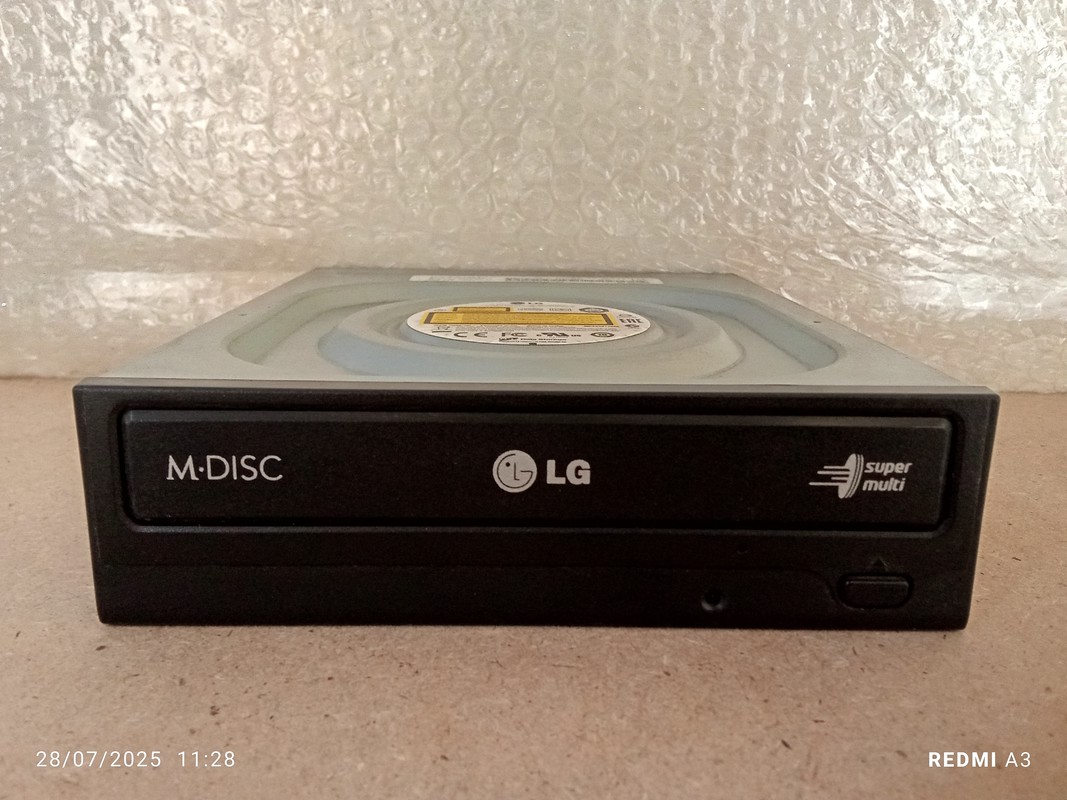 دی وی دی رایتر LG مدلGH24NSC0(استوک)