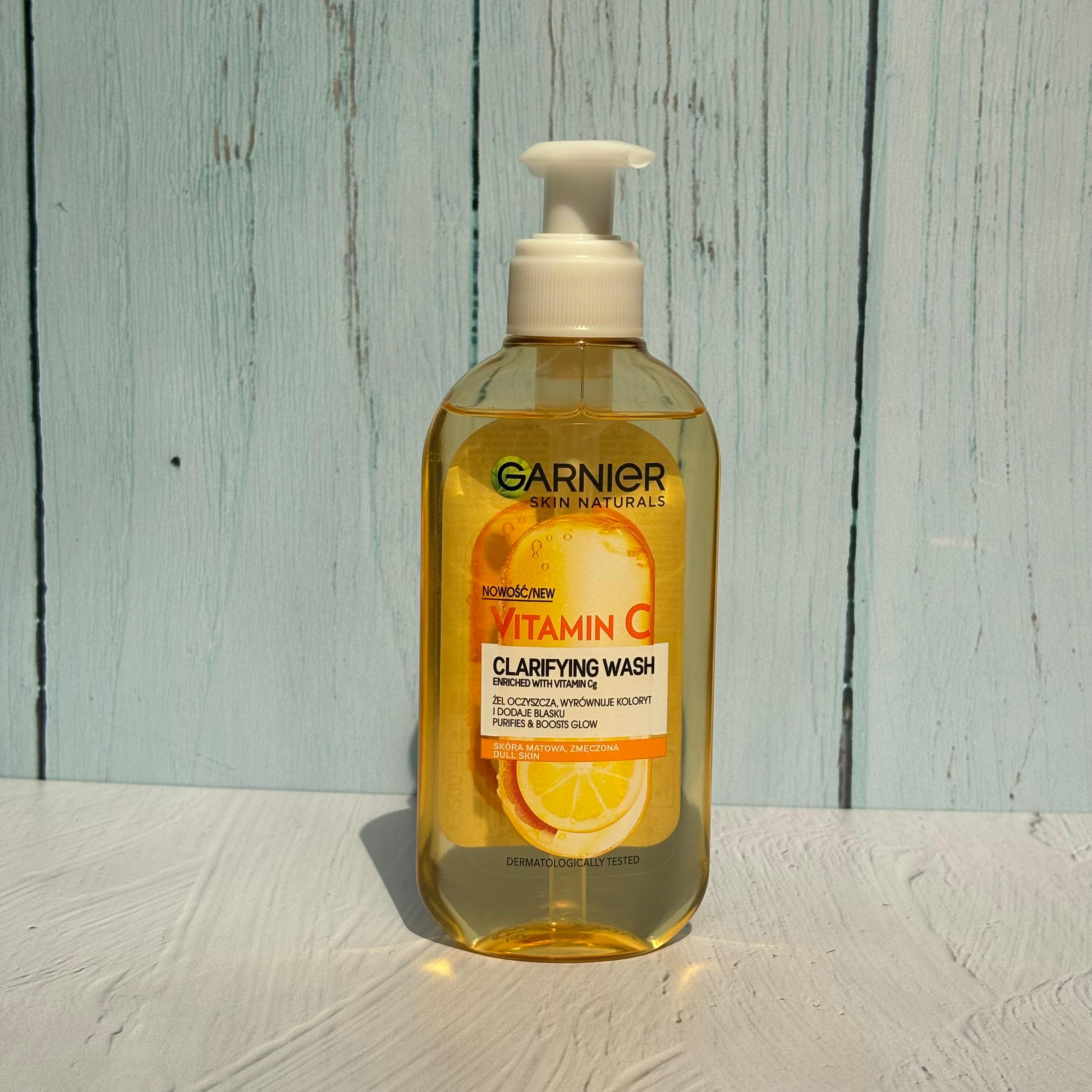 ژل شستشوی صورت ویتامین سی گارنیر 200 میل Garnier Vitamin C face wash gel 200ml