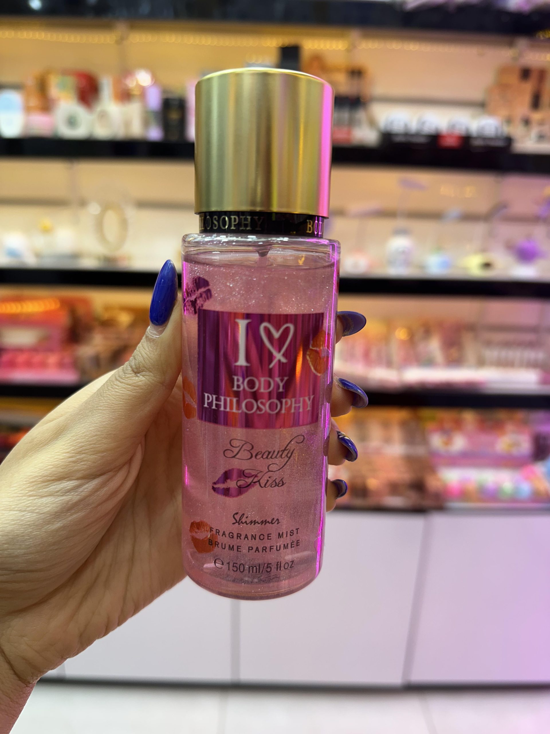 بادی میست شایندار مدل Beauty Kiss برند Body Philosophy