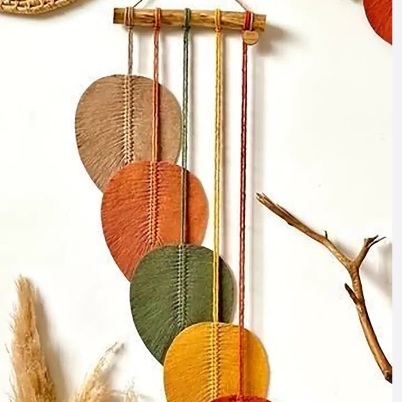 دیوارکوب برگ پاییزی مکرومه