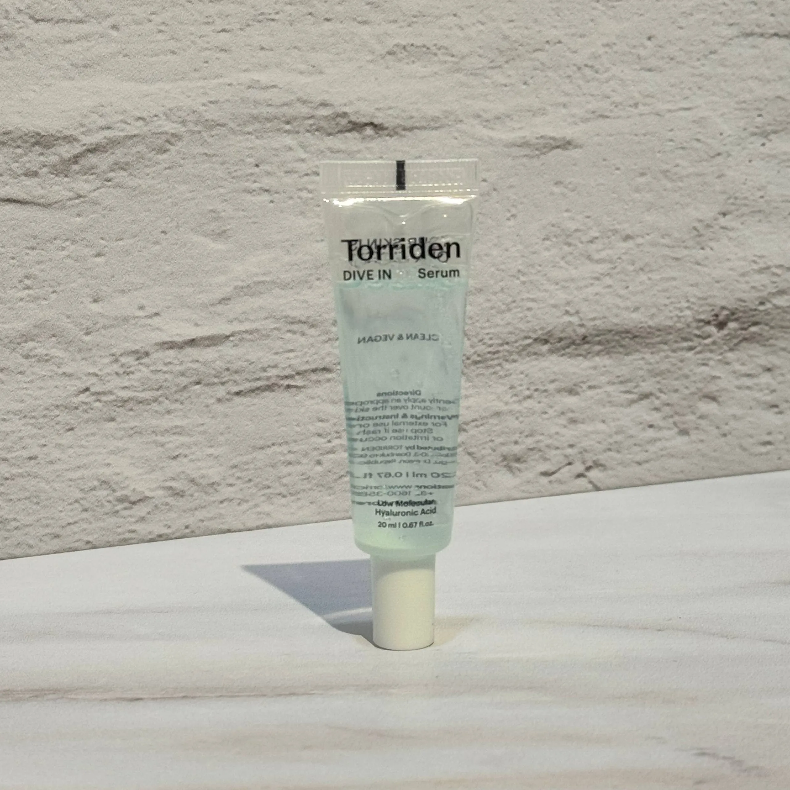 سرم آبرسان هیالورونیک اسید توریدن 20 میل Torriden DIVE-IN Low Molecular Hyaluronic Acid Serum