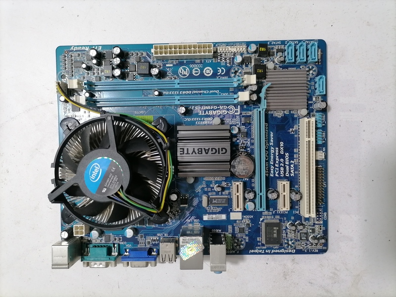 باندل مادربرد گیگابایت مدل GA-G41MT-S2P+ پردازنده Intel Core 2 Quad Q9650
