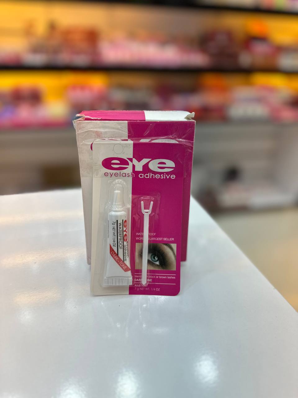 چسب مژه EYE