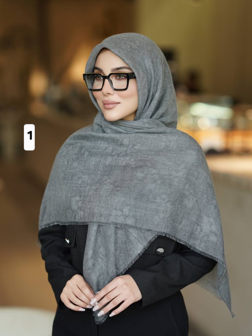 روسری سنگشور طرح گل کد ۱۰۷۸