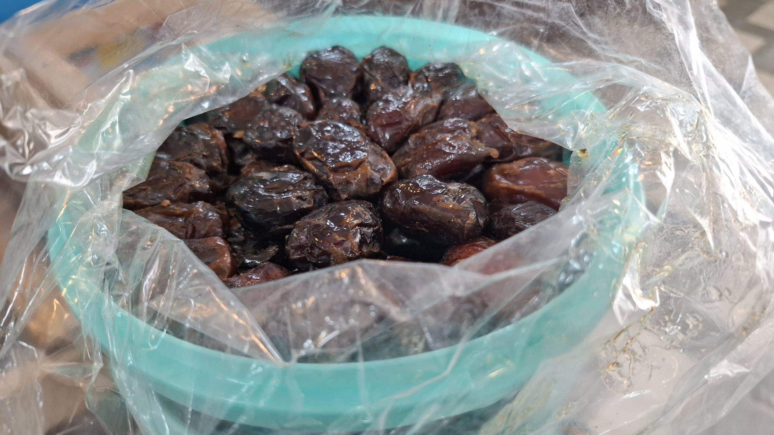 خرما یسنا 860گرمی