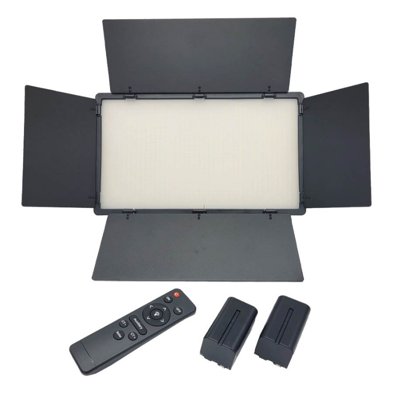 نور ثابت هیرو +Hero LED-U800 با دو عدد باتری دوبل F770