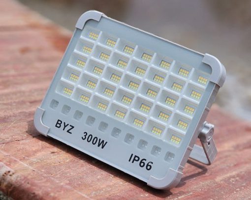 پروژکتور شارژی خورشیدی مدل UXI BL-911