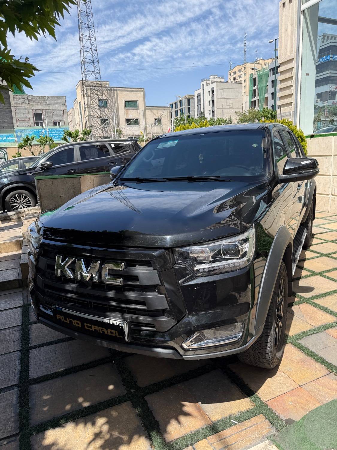 KMC T8 1403