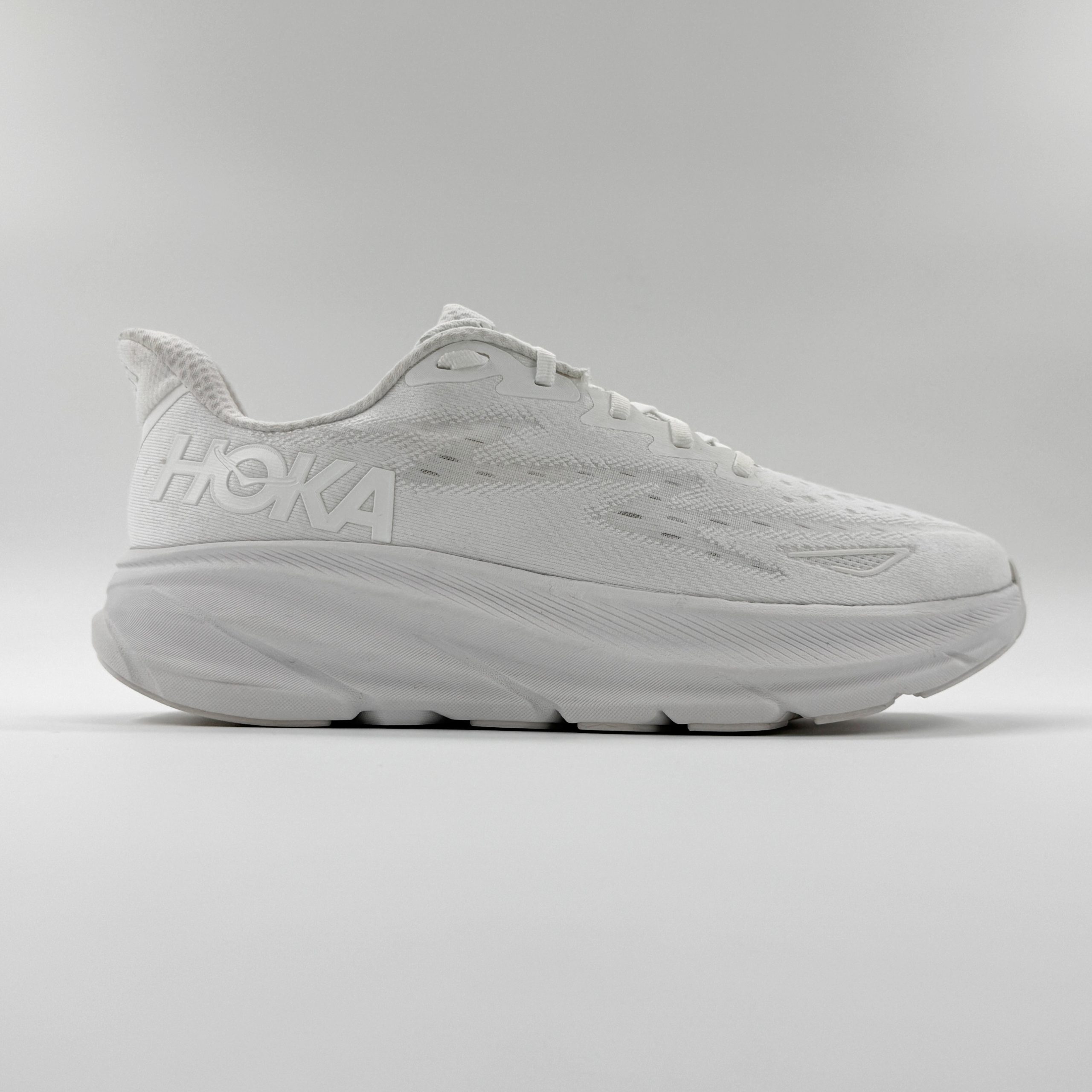 هوکا کلیفتون HOKA CLIFTON 9 WIDE مدل 1132211WWH
