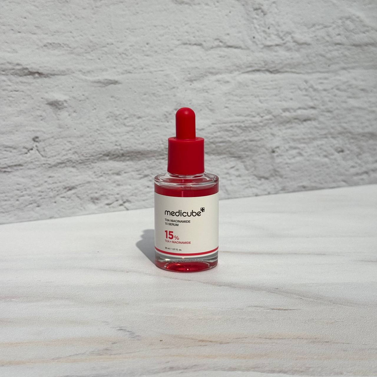 سرم ضد لک و روشن کننده ترانگزامیک اسید و نیاسینامید مدی کیوب 30 میل MEDICUBE TXA Niacinamide 15% Serum
