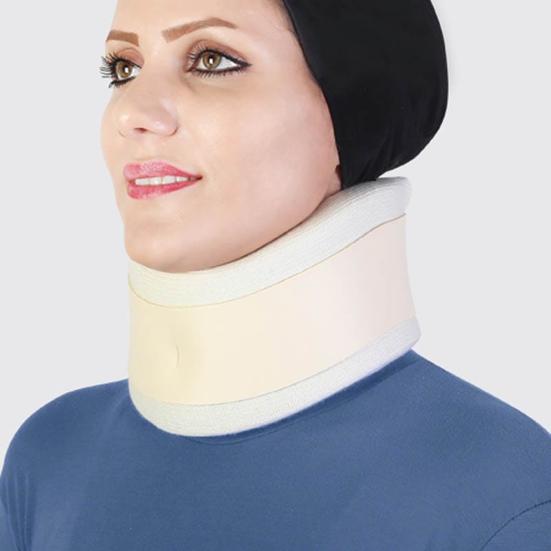 گردنبند طبی اسفنجی قوس دار طب و صنعت کد 50300