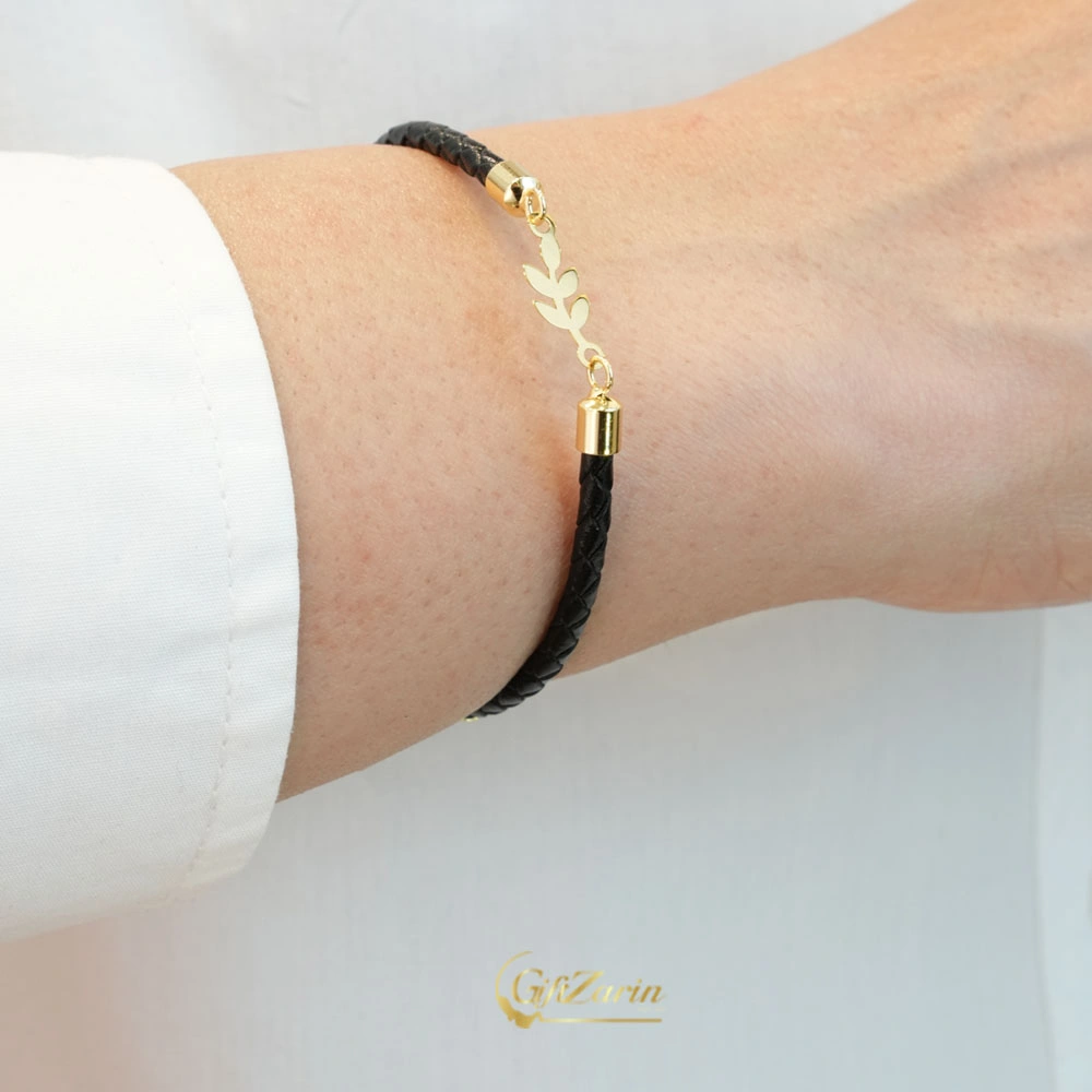 دستبند چرم و طلا برگ B241