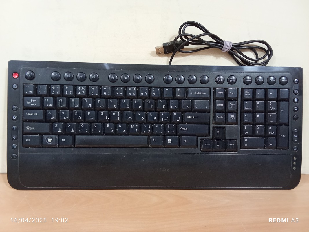 کیبورد لاجیتکس مدلK-9600(استوک)