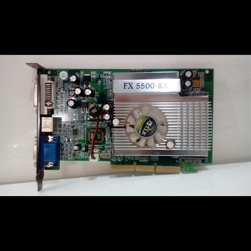 کارت گرافیک 256 مگXFXمدلNVIDIA GFORCE FX5500