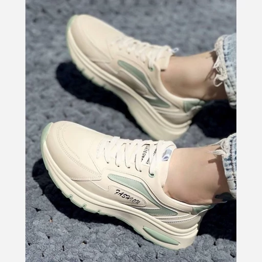 کتانی زنانه راویگو (Fashion) زنانه لژ دار کرم صدری