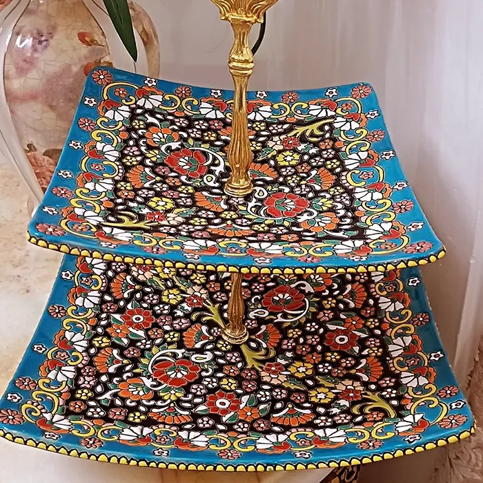 شیرینی خوری دو طبقه