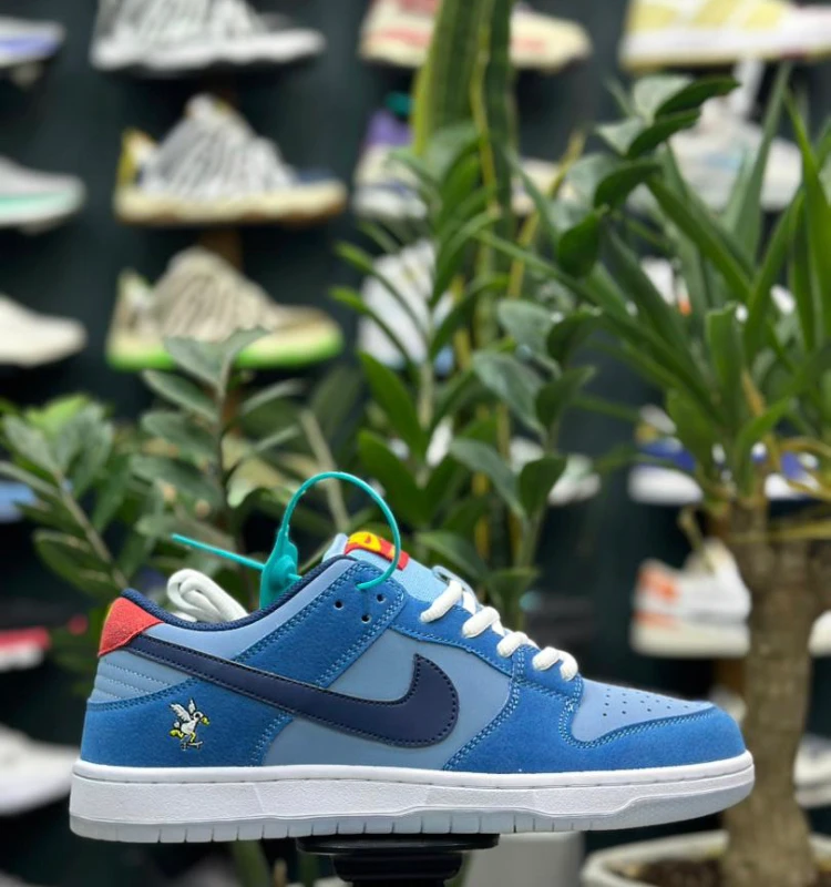 کتونی نایک ایر جردن سایز 41 تا 44 آبی و مشکی NIKE JORDAN