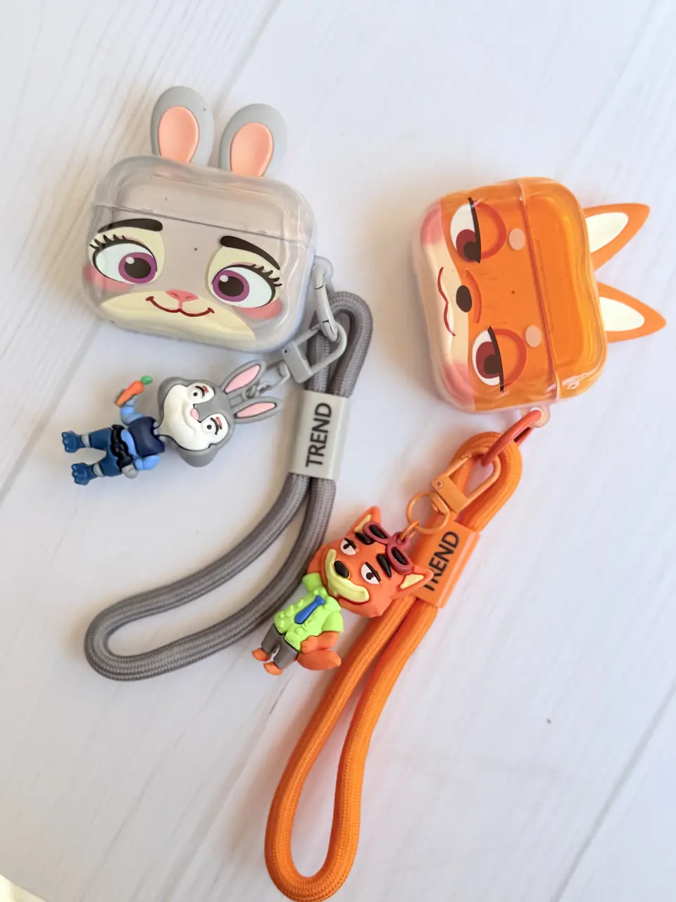 کاور ایرپاد Zootopia با آویز (کدa0339)