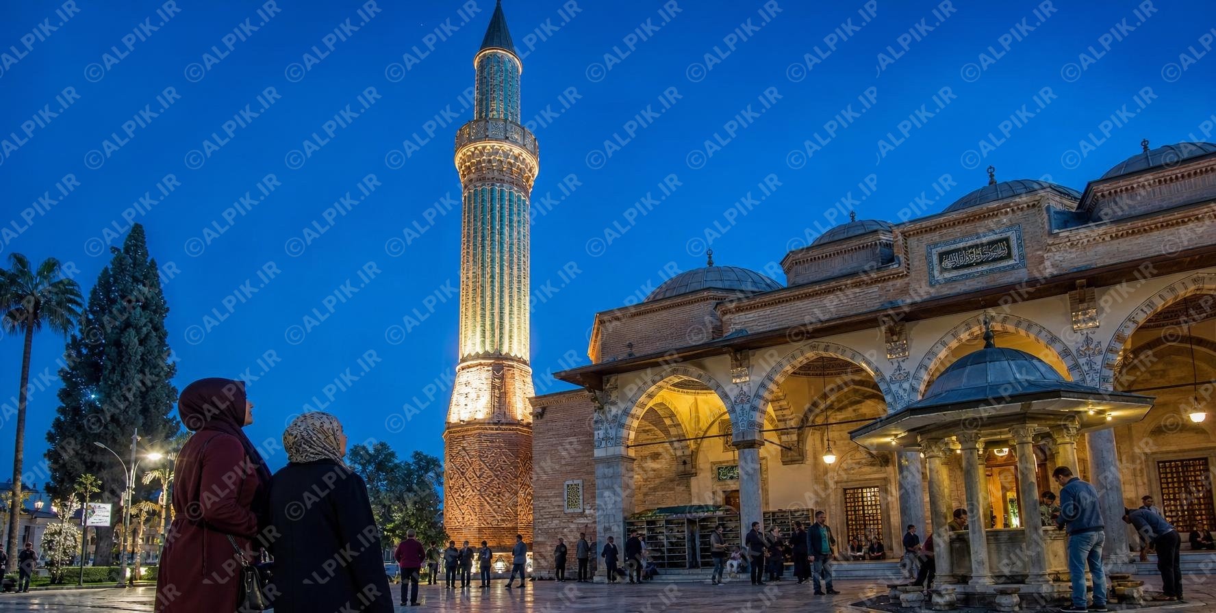 جاذبه تاریخی مسجد یولی مناره در آنتالیا