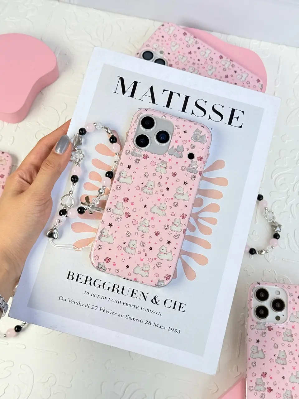 قاب Pink Paws با آویز