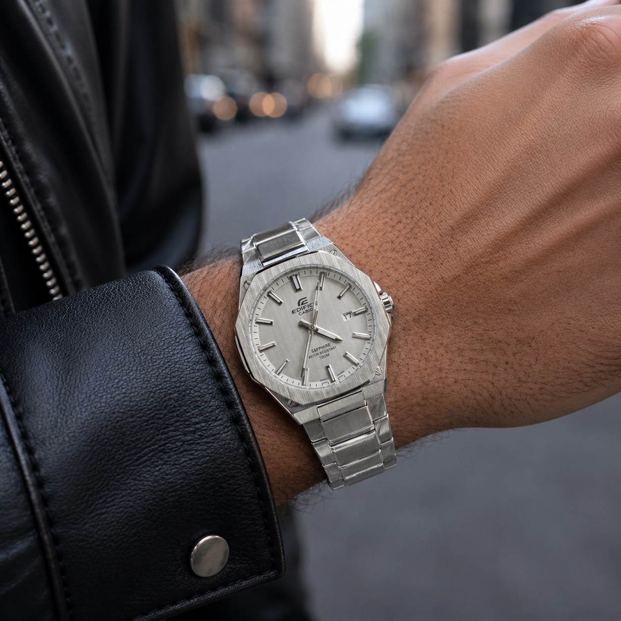 ساعت مردانه کاسیو Edifice بند استیل صفحه نقره‌ای (E) کد W120 (nx)