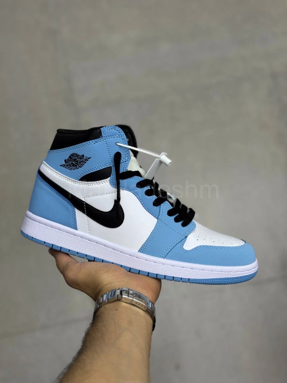 کتونی نایک جردن وان سفید ابی Jordan 1 Retro High University Blue