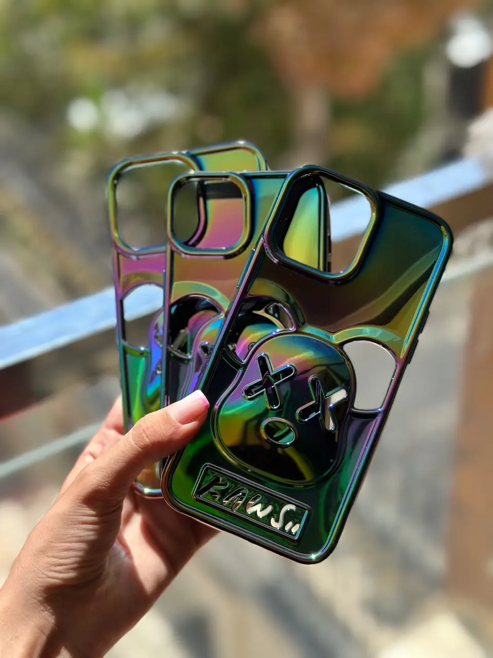 قاب kaws hologram