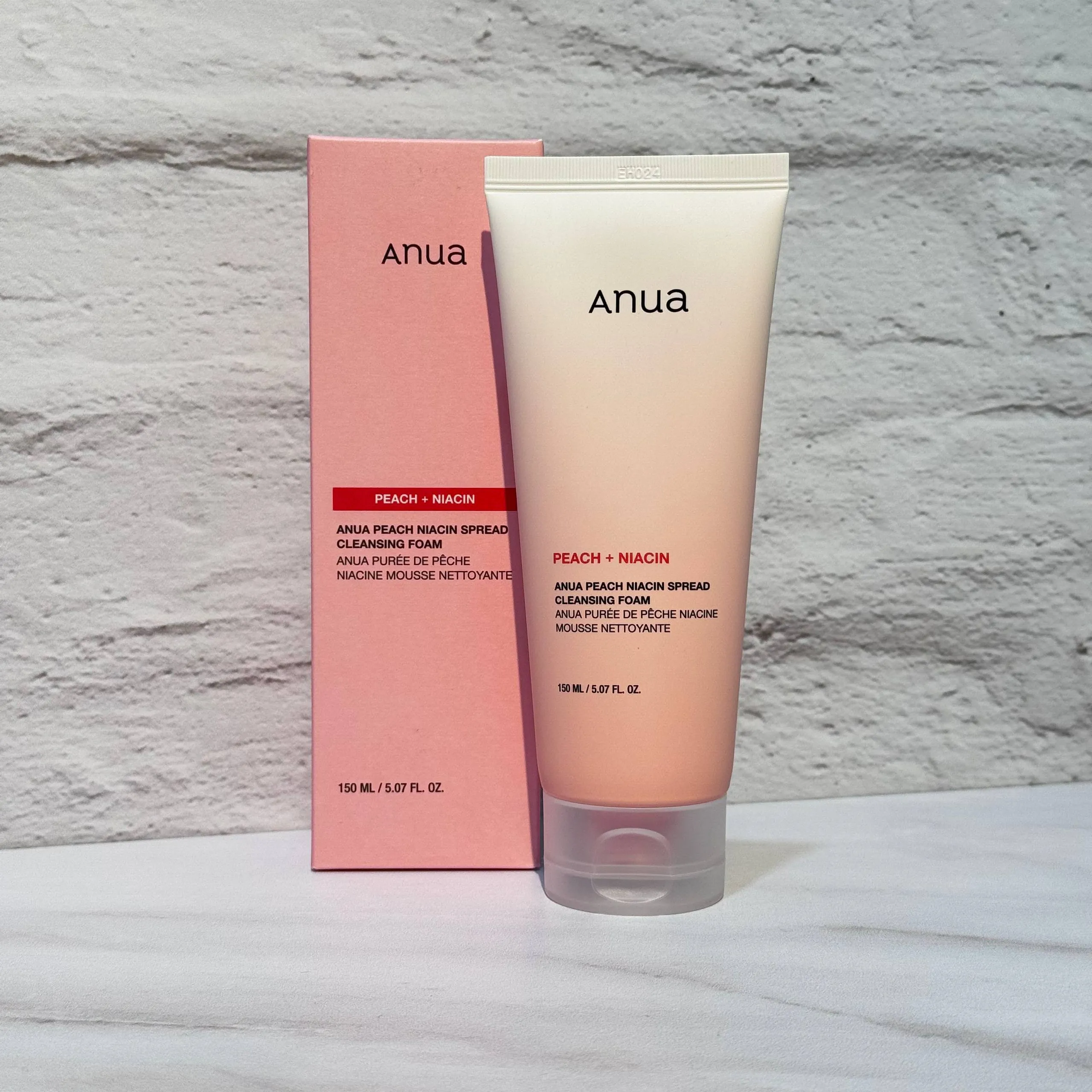 فوم شستشوی صورت هلو و نیاسین صورتی آنوا 150 میل Anua Peach Niacin Spread Cleansing Foam